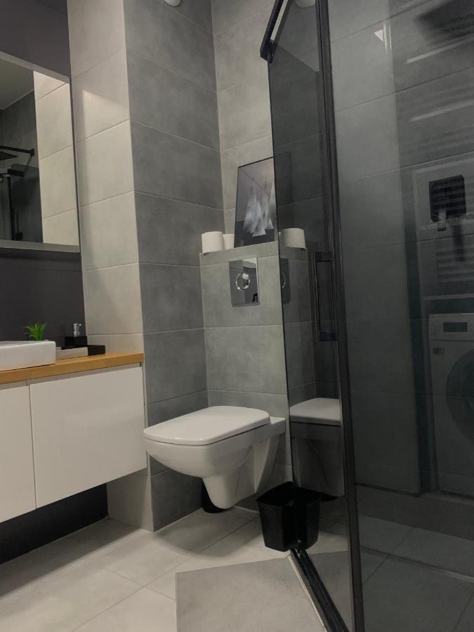 Ekskluzywny Penthouse Z Ogrodem W Centrum Lodzi Luaran gambar
