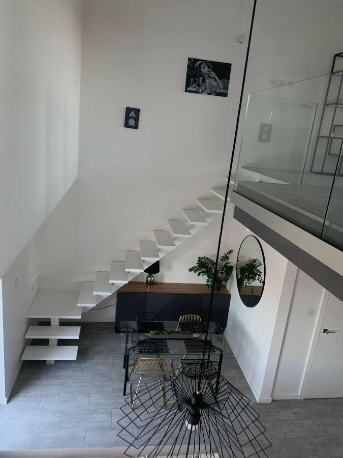 Ekskluzywny Penthouse Z Ogrodem W Centrum Lodzi Luaran gambar