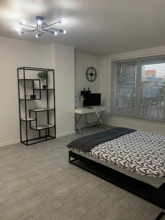 Ekskluzywny Penthouse Z Ogrodem W Centrum Lodzi Luaran gambar