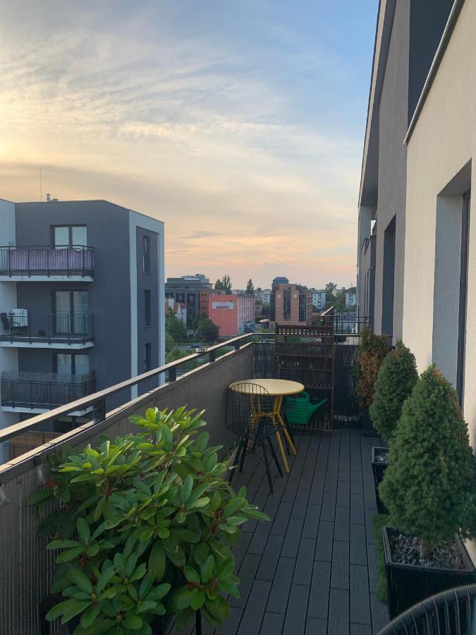 Ekskluzywny Penthouse Z Ogrodem W Centrum Lodzi Luaran gambar